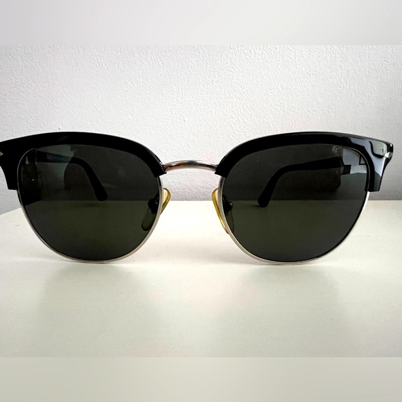 Used Persol Sunglasses great condition main image 9